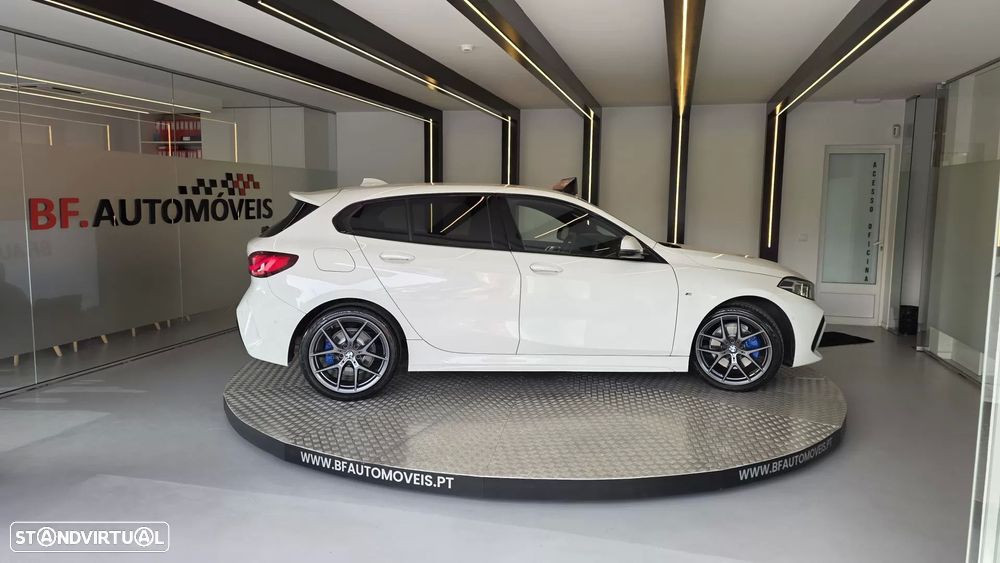BMW 118 i Pack Desportivo M Auto - 8