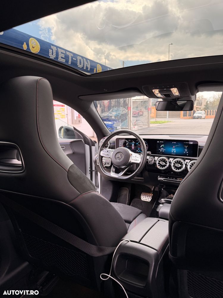 Mercedes-Benz CLA 200 - 11