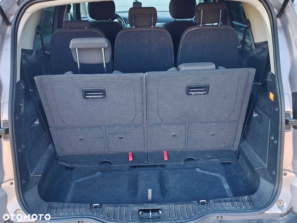 Ford S-Max - 6
