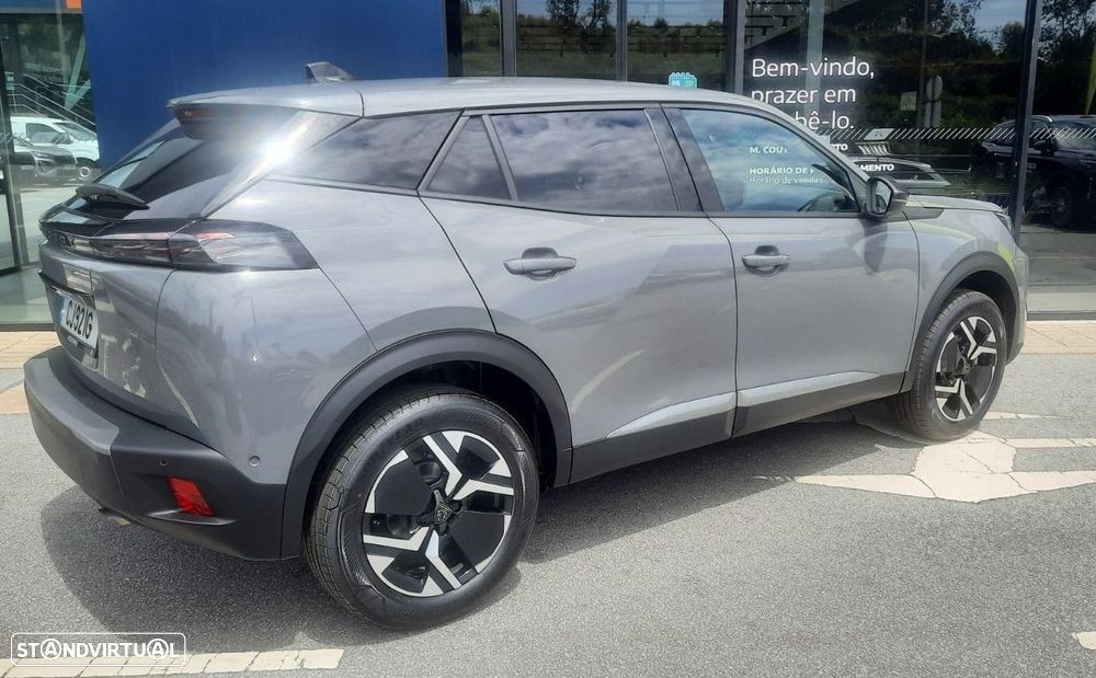 Peugeot 2008 1.2 Allure - 4