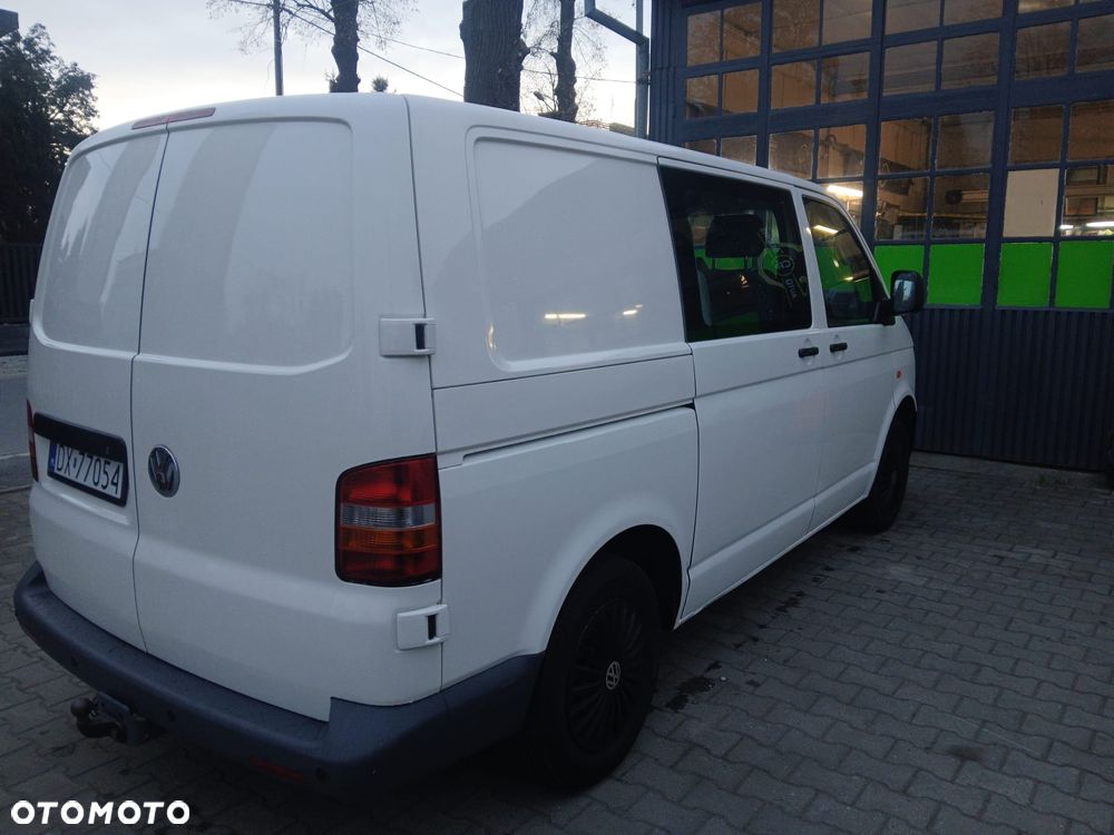 Volkswagen Transporter - 8