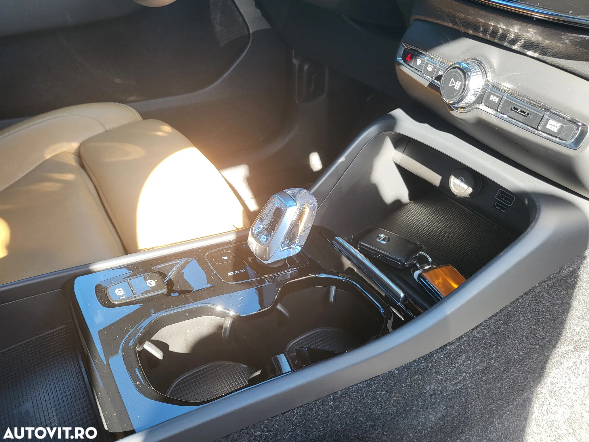 Volvo XC 40 T5 Recharge DKG Inscription - 27