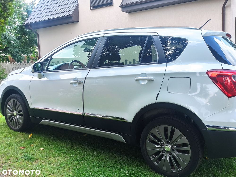 Suzuki S-Cross - 3