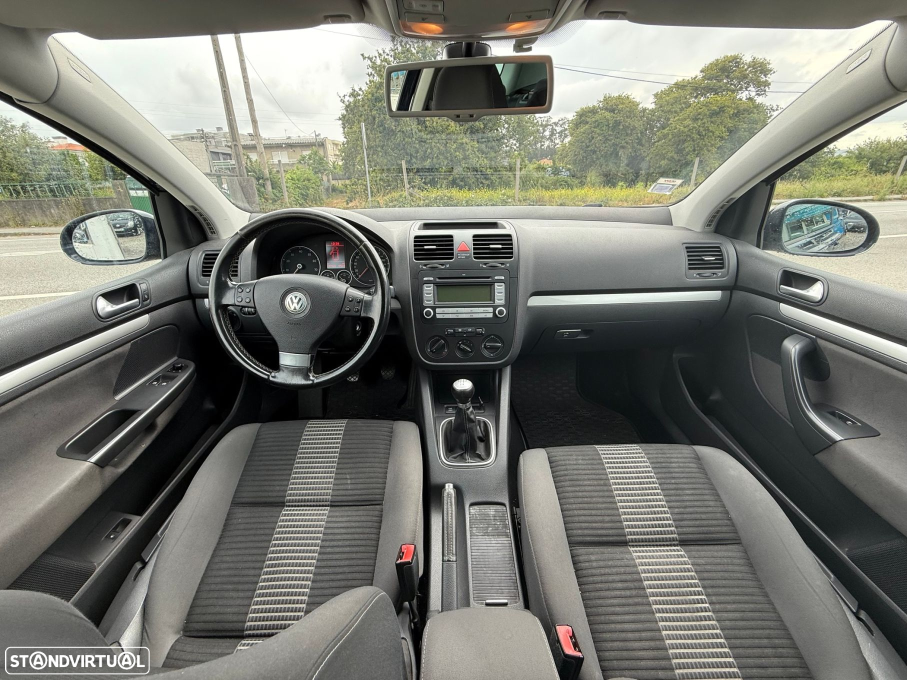 VW Golf - 15