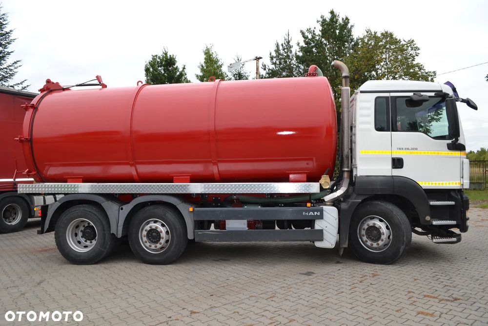 MAN TGS 26.320 2011 MANUALNA SKRZYNIA BIEGÓW ASENIZACYJNY SZAMBIARKA NOWA BECZKA 20 m³ OŚ SKRĘTNA - 6