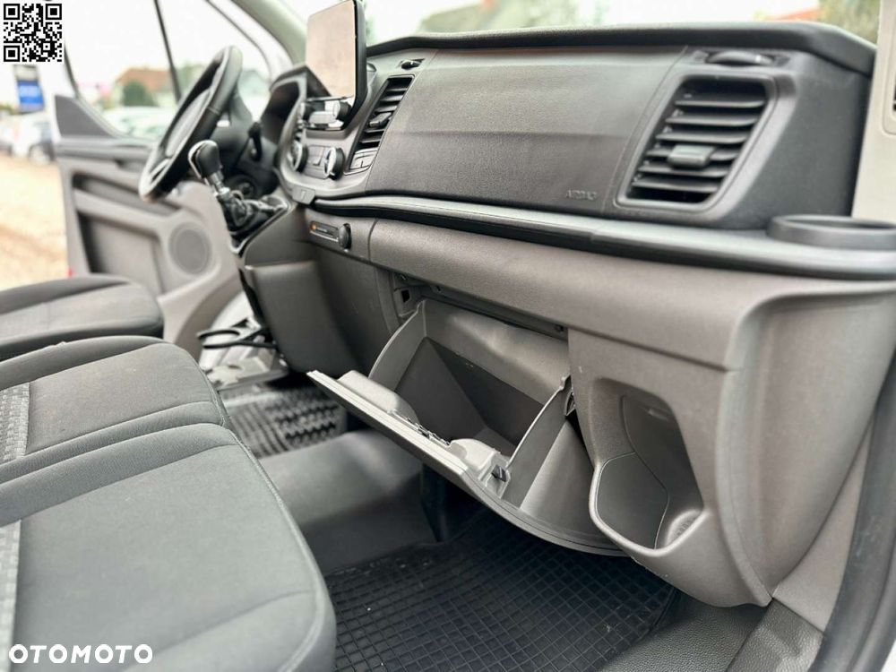 Ford Transit Custom - 21