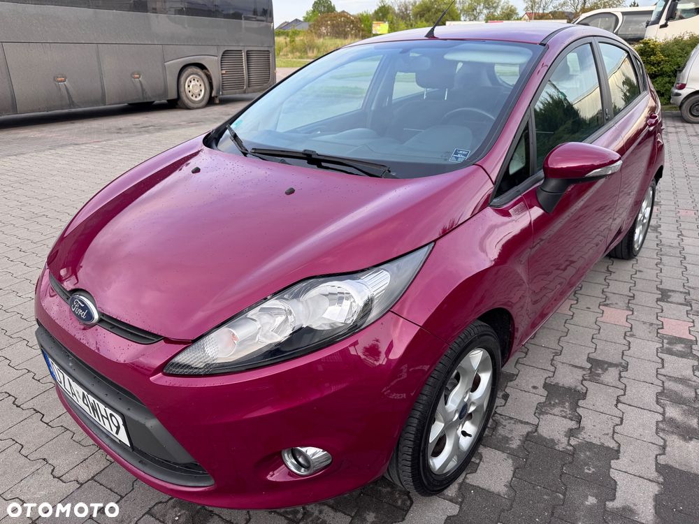 Ford Fiesta 1.25 Champions Edition - 10