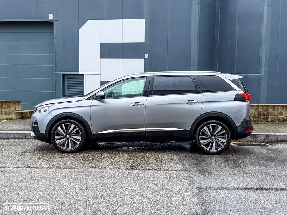 Peugeot 5008 - 2