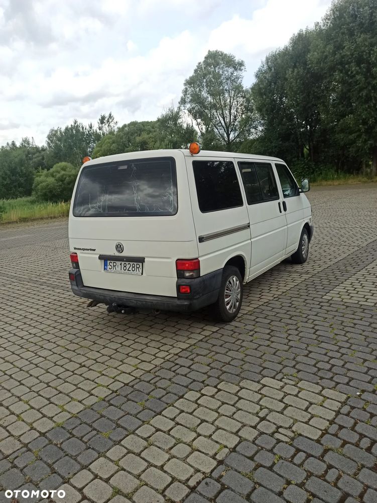 Volkswagen Transporter - 4