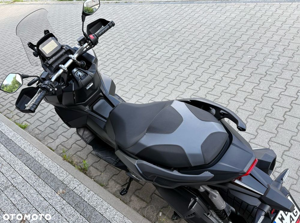 Honda ADV350 - 13