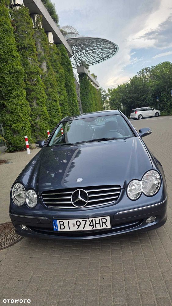 Mercedes-Benz CLK - 4