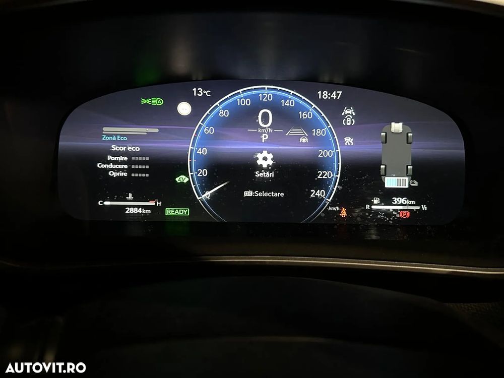 Toyota Corolla Cross - 7