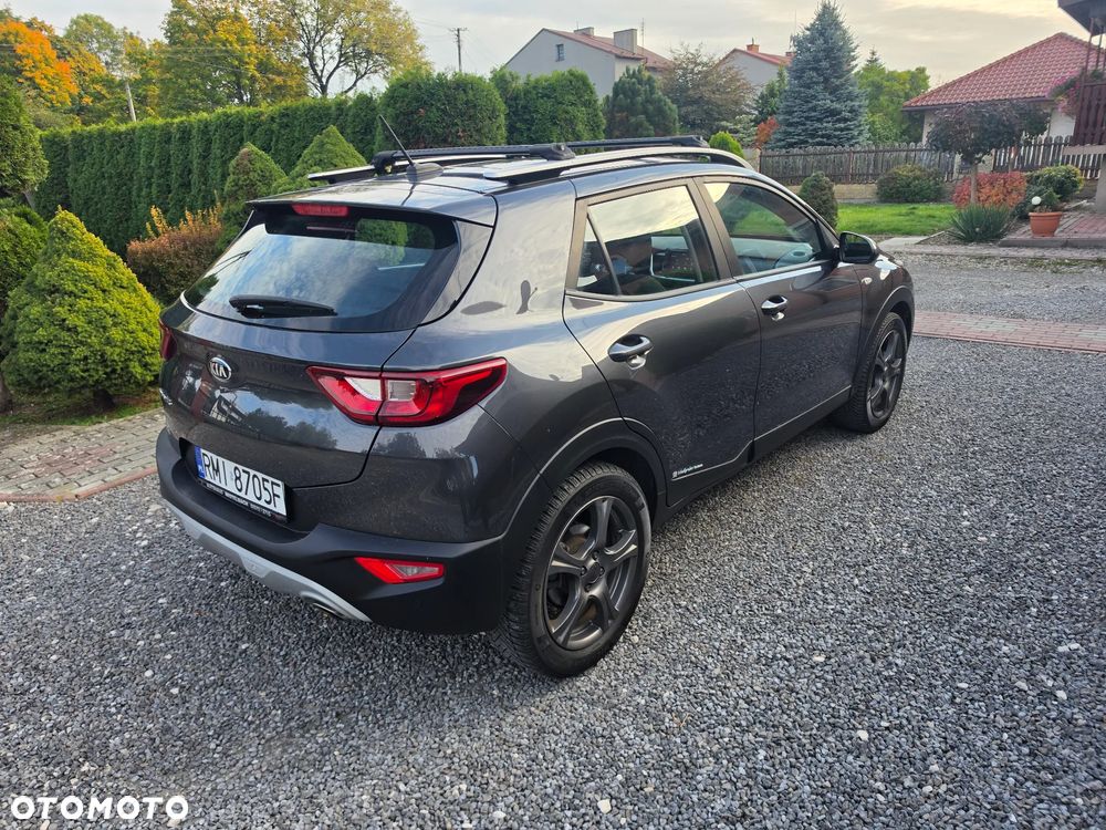 Kia Stonic - 4