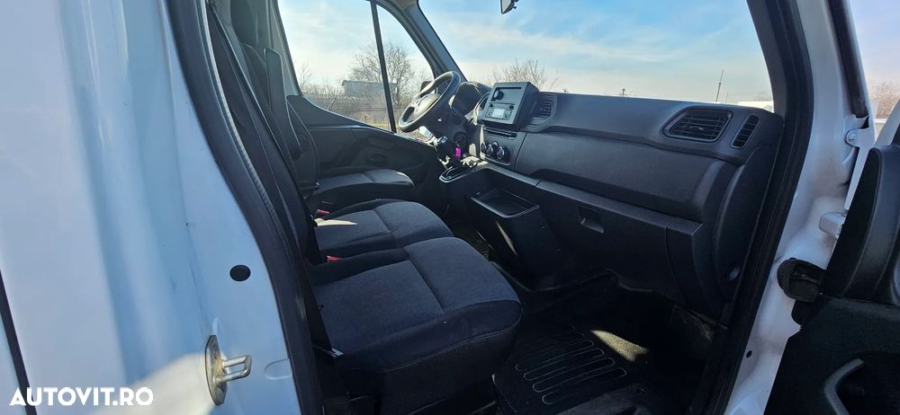 Renault Master - 10