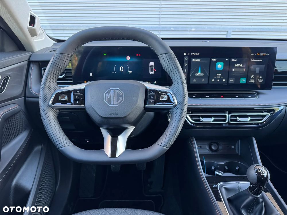 MG HS 1.5 T-GDI Excite - 12