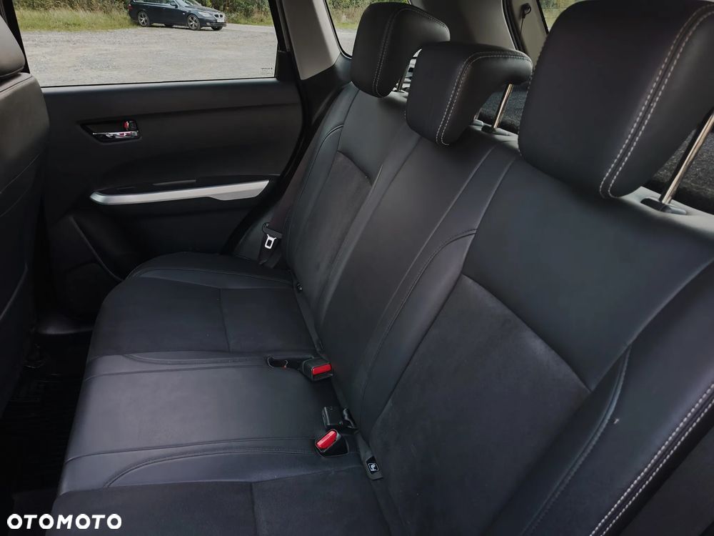 Suzuki Vitara 1.6 DDiS (4x4) Allgrip Comfort+ - 18