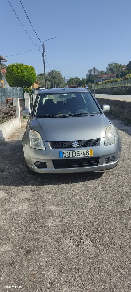 Suzuki Swift 1.3 16V GA - 2
