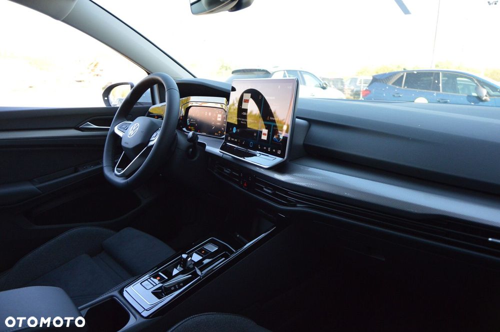 Volkswagen Golf - 13