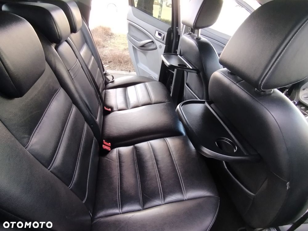 Ford Kuga 2.0 TDCi Titanium - 14