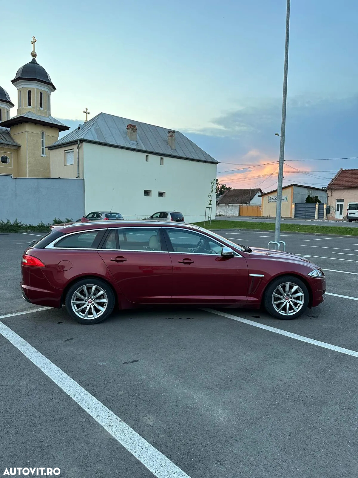 Jaguar XF 2.2 Diesel Sportbrake - 9