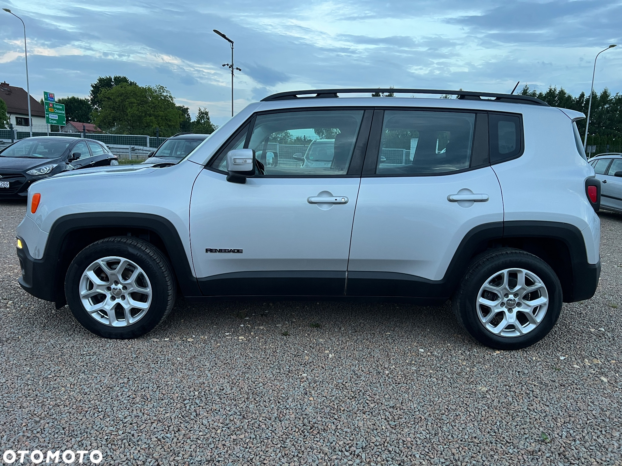 Jeep Renegade 1.4 MultiAir Longitude - 10