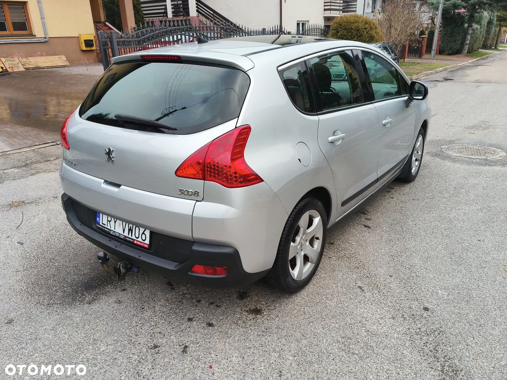 Peugeot 3008 1.6 Premium - 4