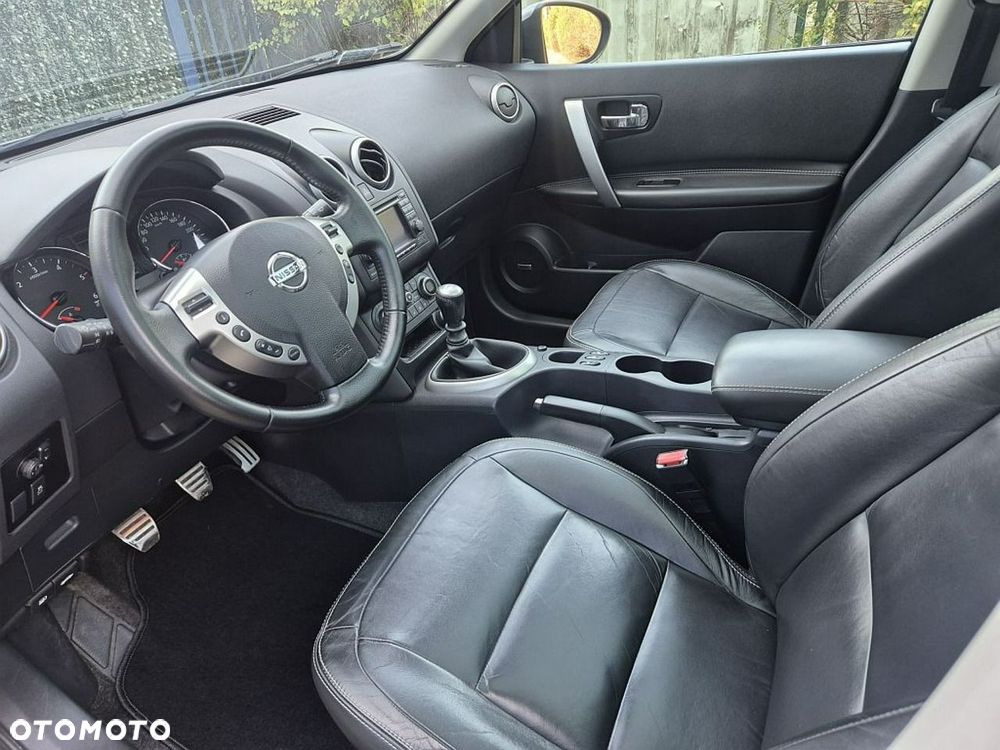 Nissan Qashqai 1.5 dCi Tekna - 4