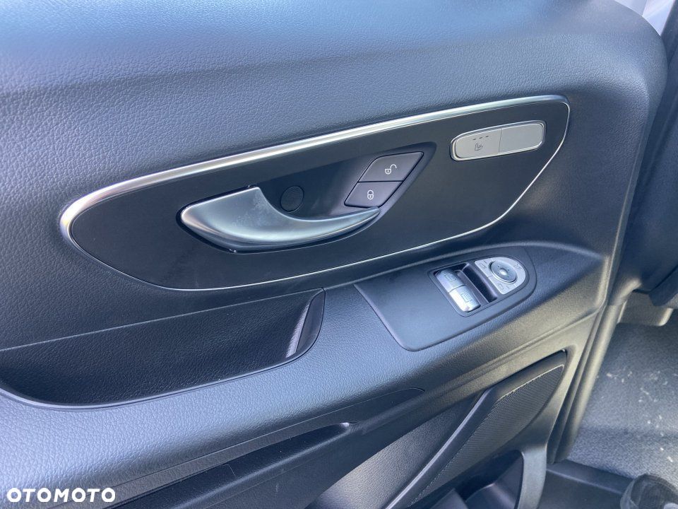 Mercedes-Benz Vito - 19