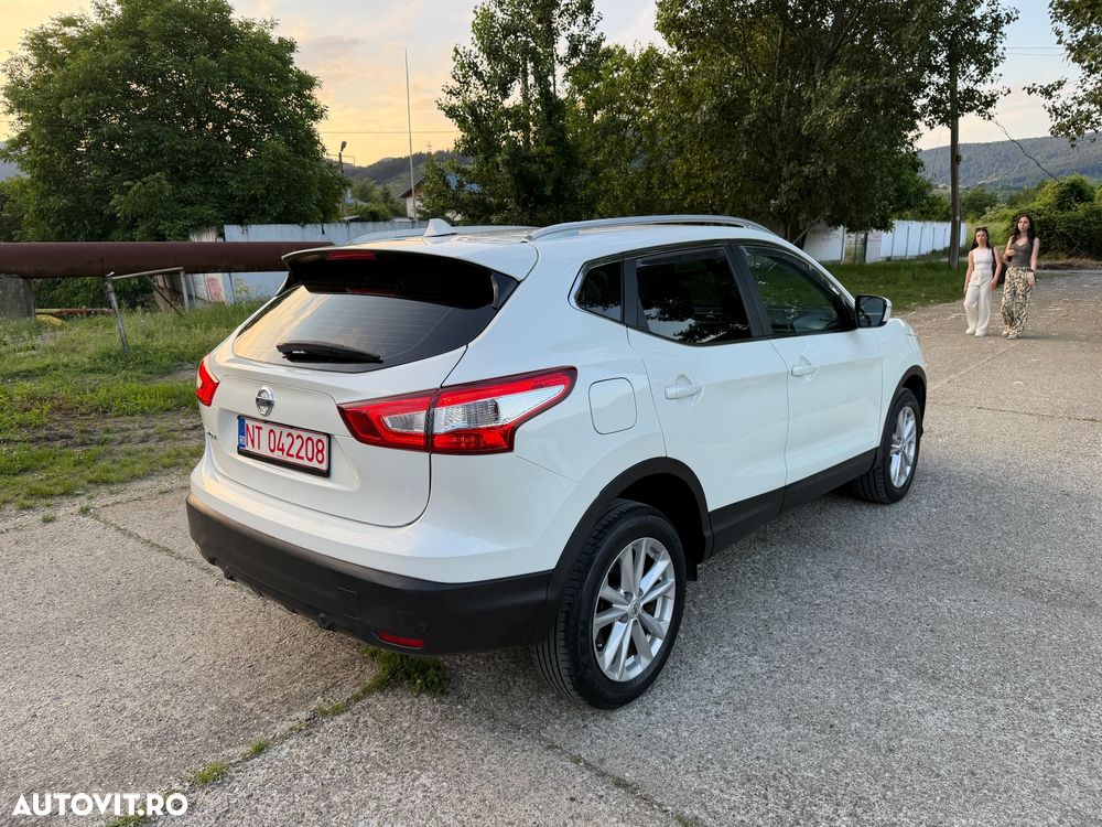 Nissan Qashqai 1.6 DCI ALL-MODE 4x4i TEKNA - 6