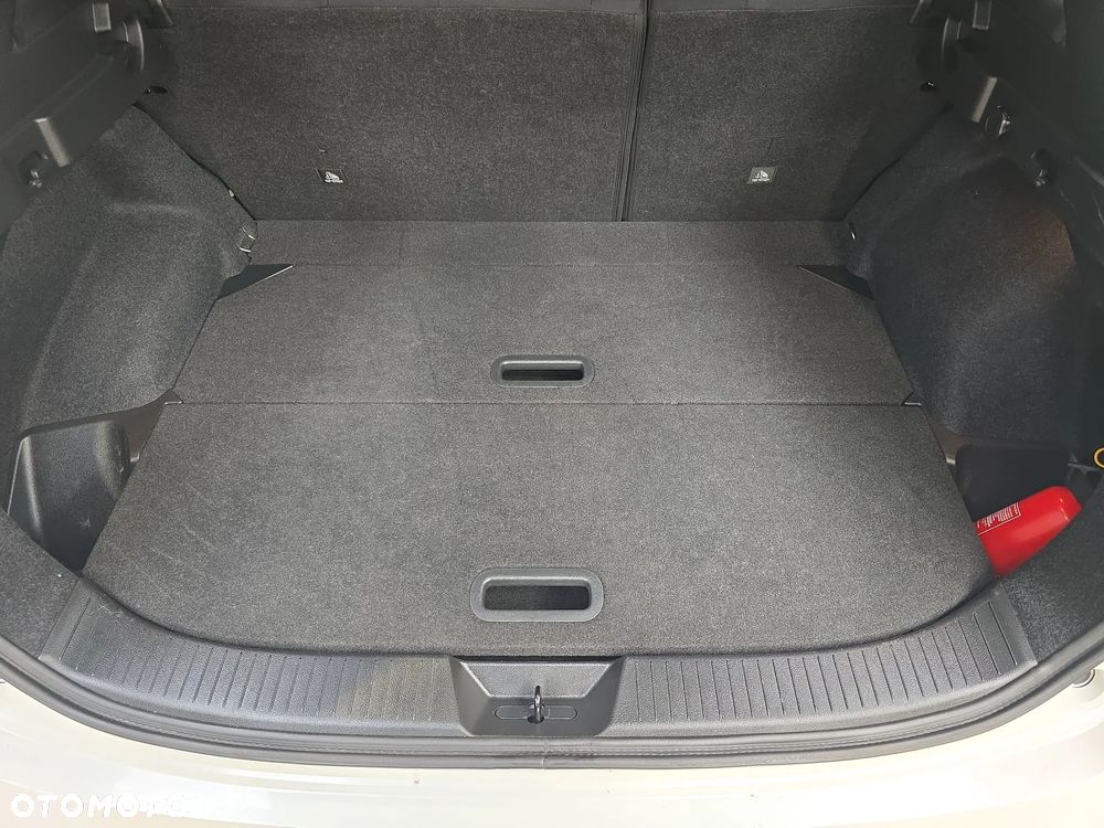 Nissan Qashqai 1.3 DIG-T MHEV 4x4 N-Connecta Xtronic - 17