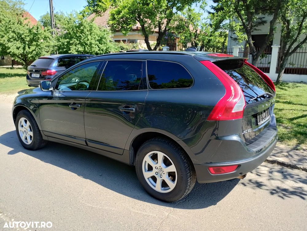 Volvo XC 60 DRIVe R Design - 6