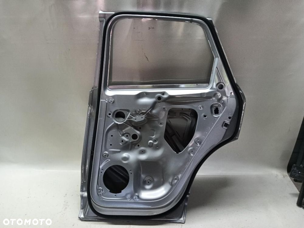 DRZWI TYŁ TYLNE PRAWE AUDI Q3 II 83A833124 - 6