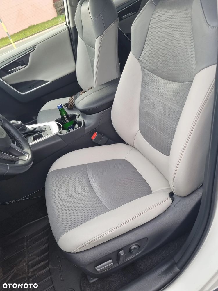 Toyota RAV4 2.5 Hybrid Executive 4x2 - 11
