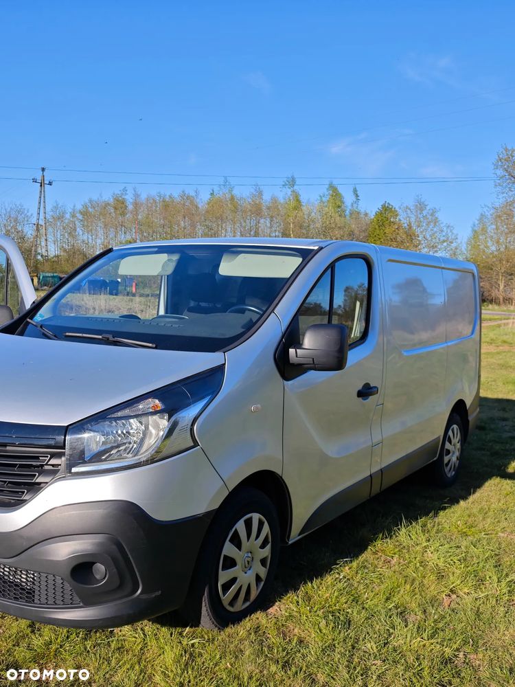 Renault Trafic - 2