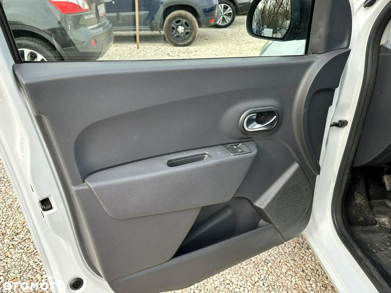 Dacia Dokker 1.5 Blue dCi Laureate - 10