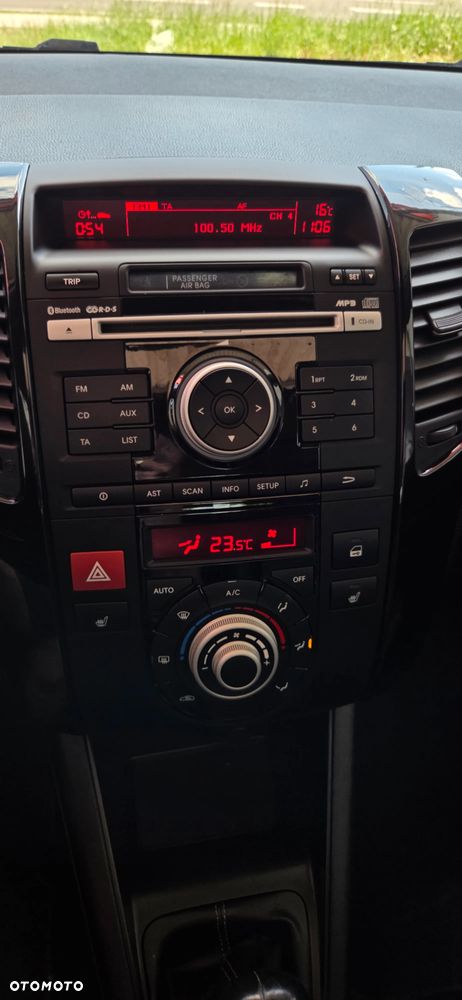 Kia Venga 1.6 CRDi 128 ISG Vision - 28