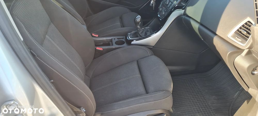 Opel Astra 1.6 CDTI Sport - 11