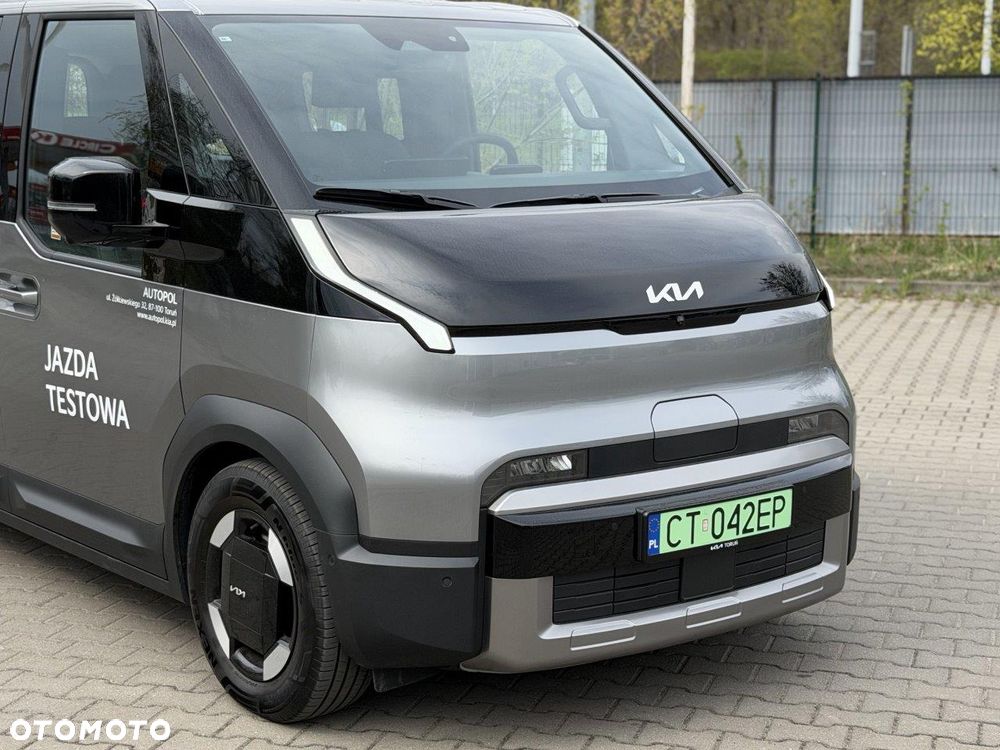 Kia PV5 - 3