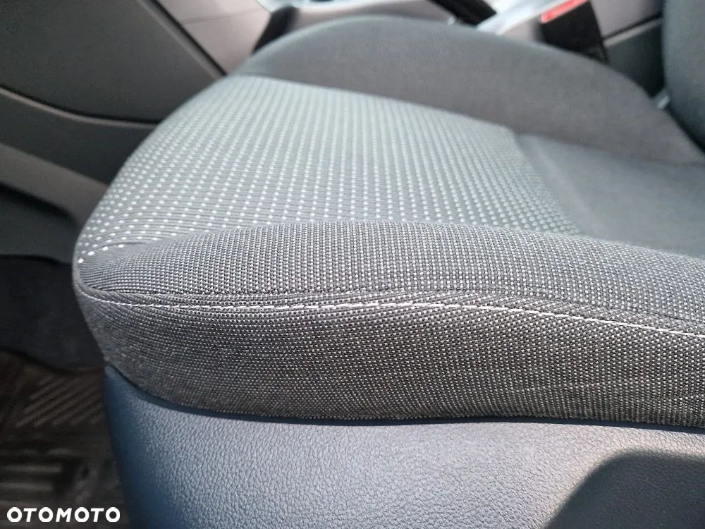 Ford C-MAX 1.6 TDCi Edition - 18