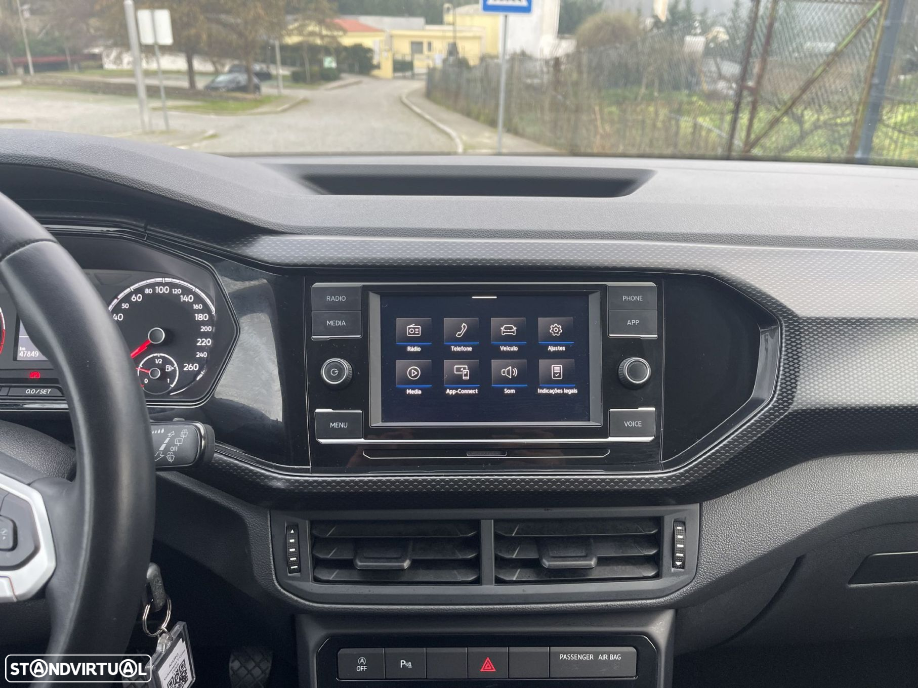 VW T-Cross 1.0 TSI Life - 23