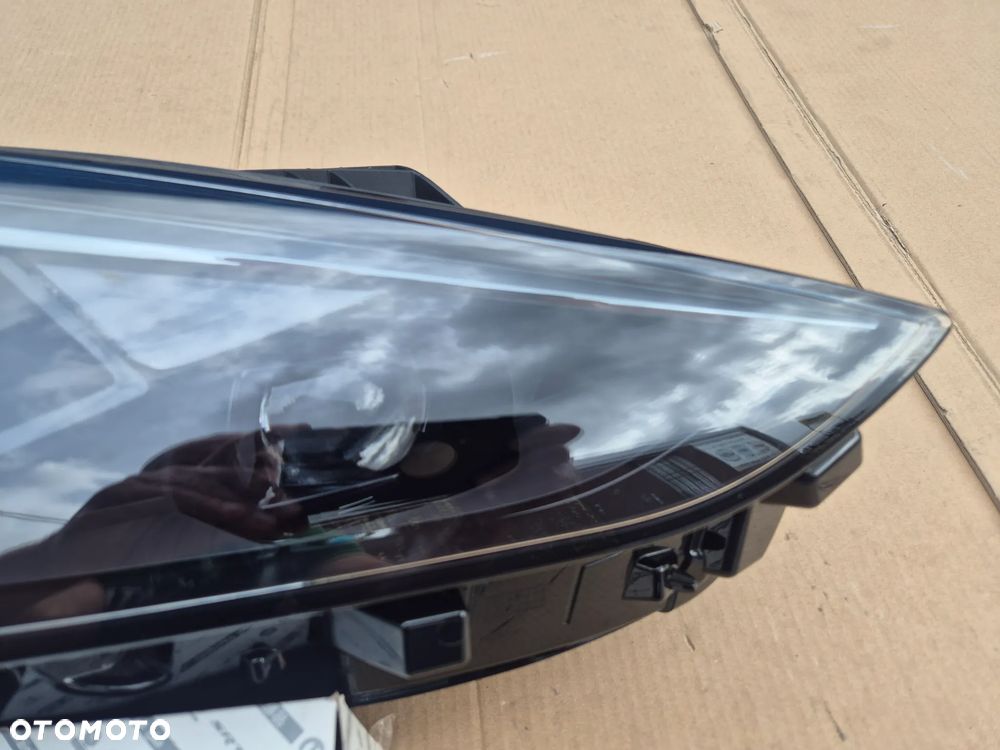 Cupra Formentor reflektor prawy Full LED.Lifting.2024-.5FG.941.036.F - 5
