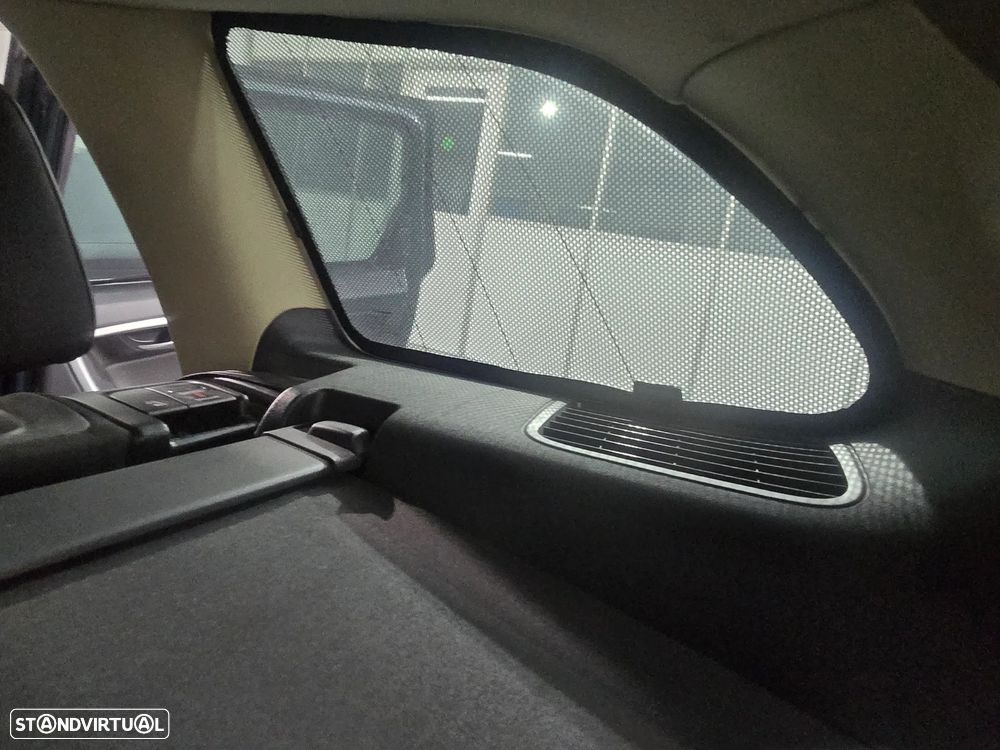 Volvo XC 60 2.0 D3 Drive Momentum Start/Stop - 19