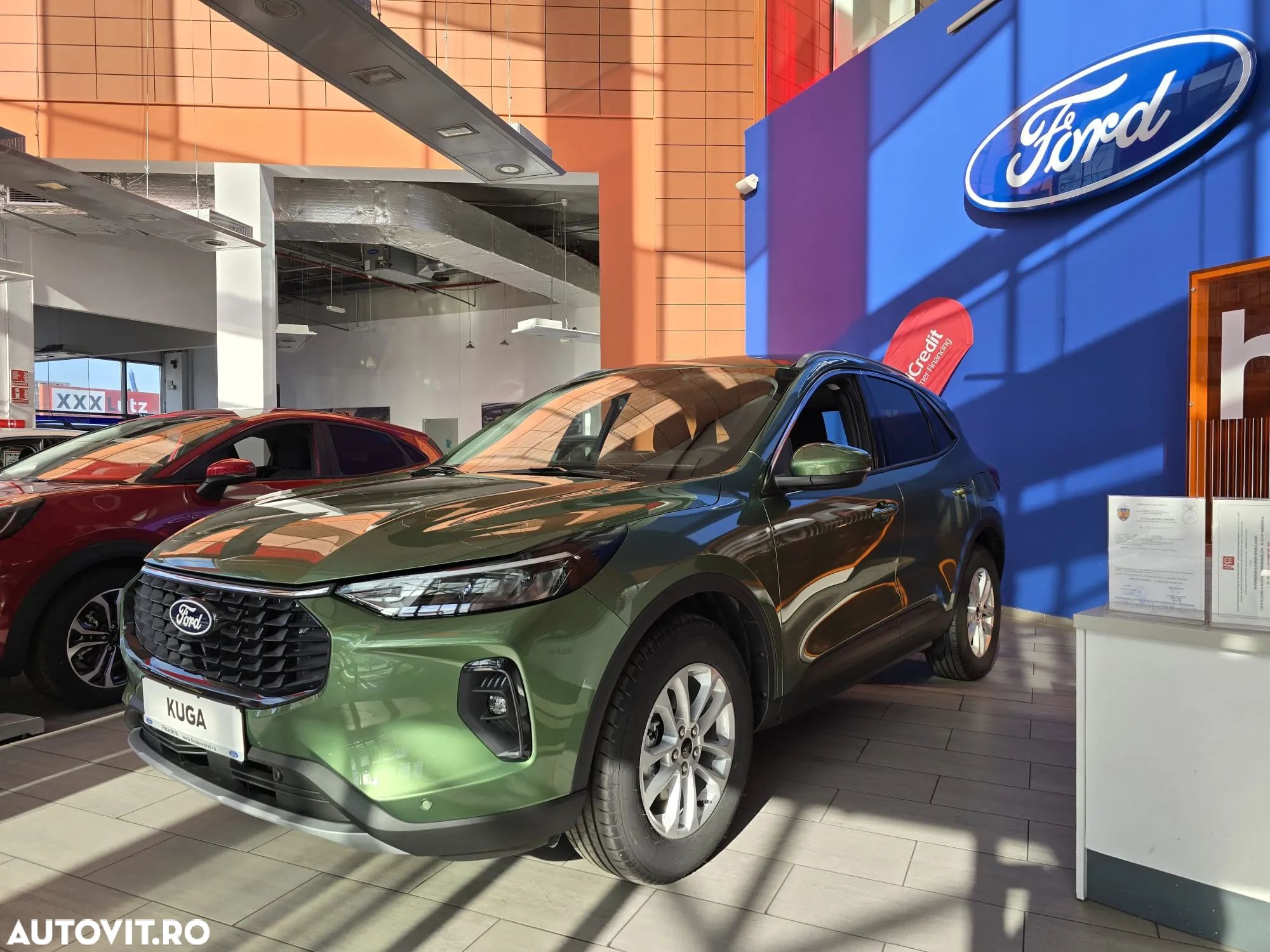 Ford Kuga - 1