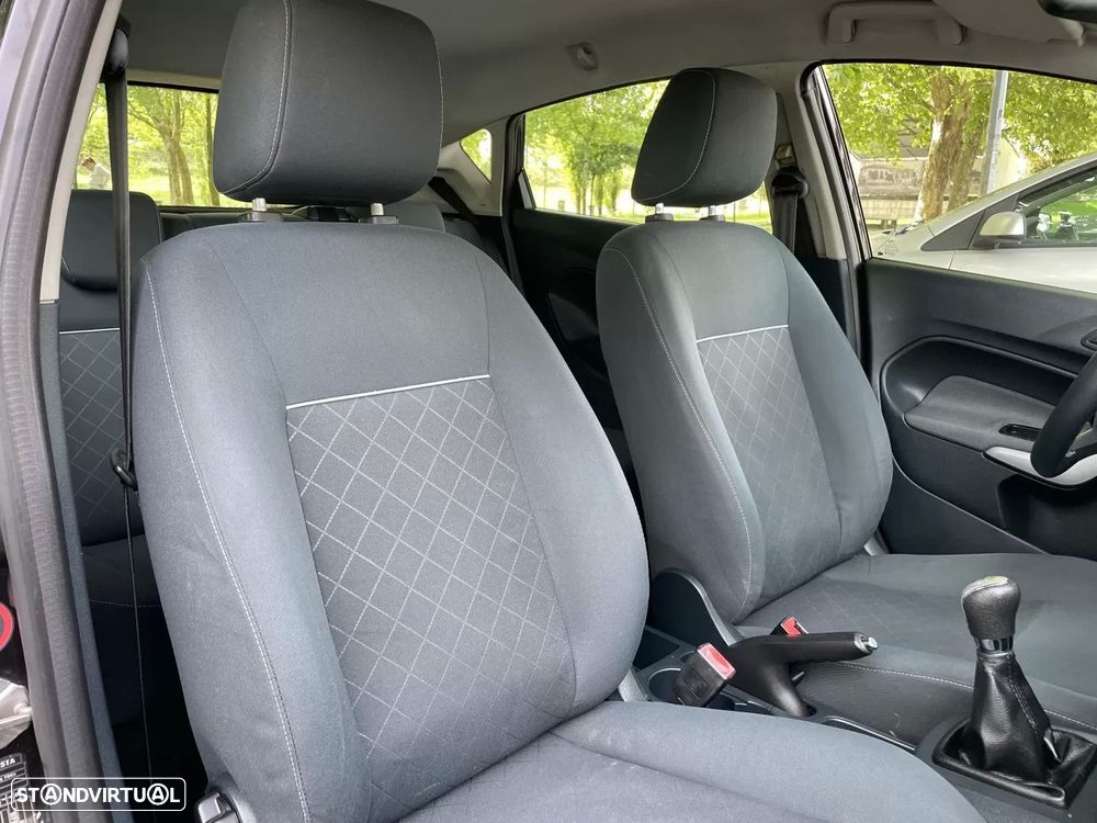 Ford Fiesta 1.6 TDCI Trend ECOnetic - 6