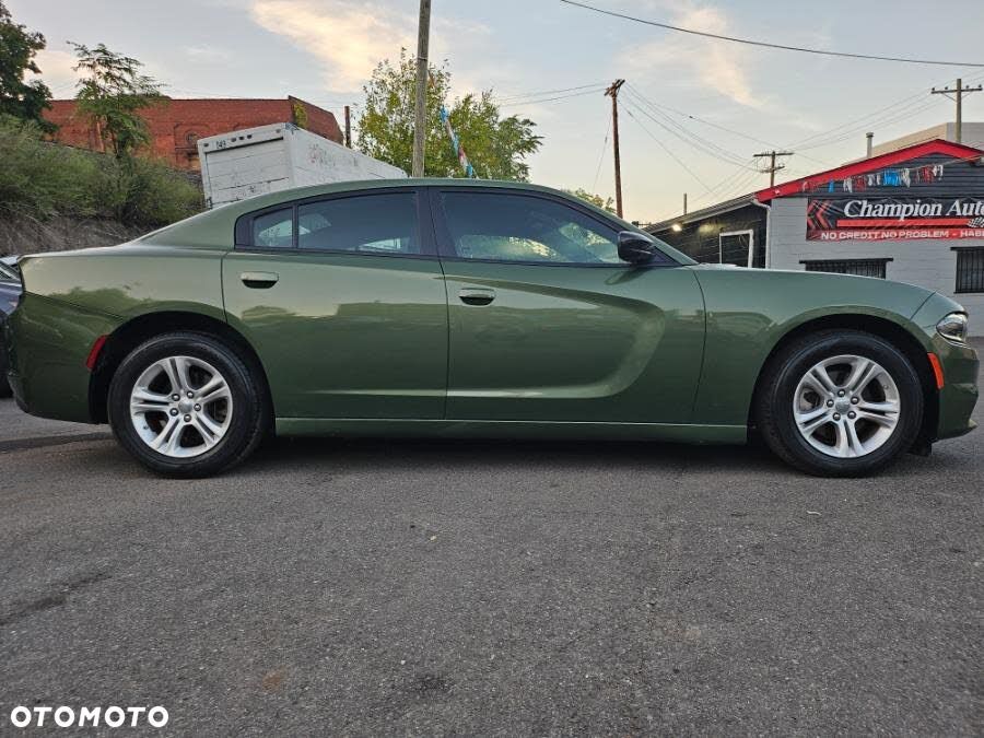 Dodge Charger - 7