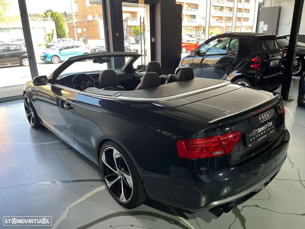 Audi A5 Cabrio 2.0 TDi Multitronic S-line - 35