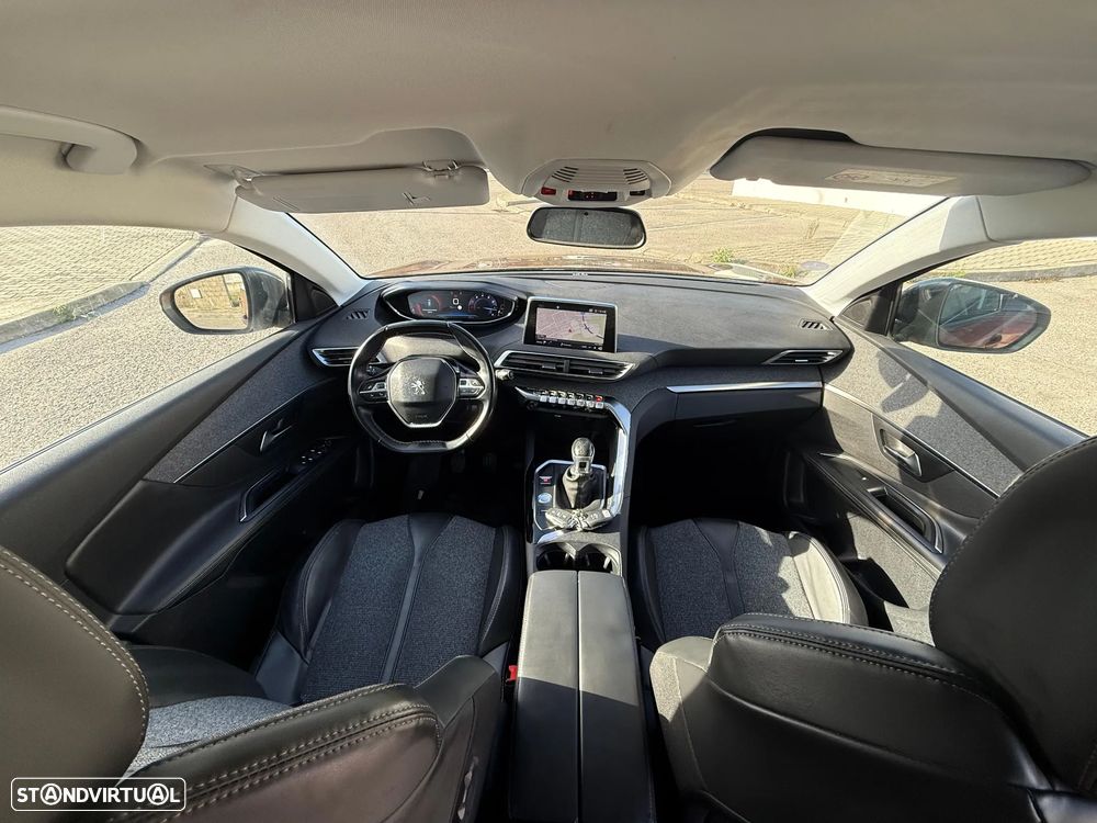 Peugeot 3008 1.2 PureTech Allure - 6