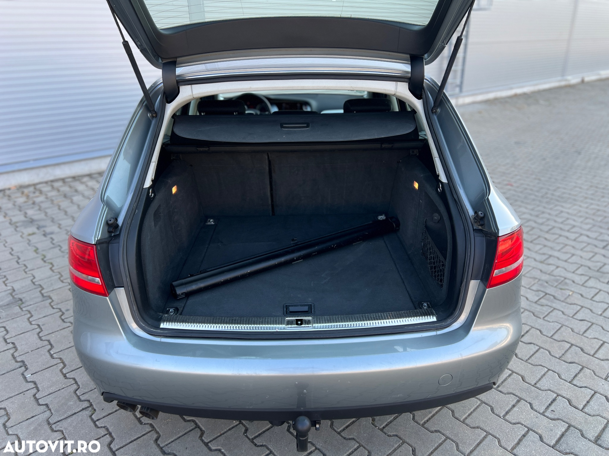 Audi A4 2.0 TDI Avant - 12