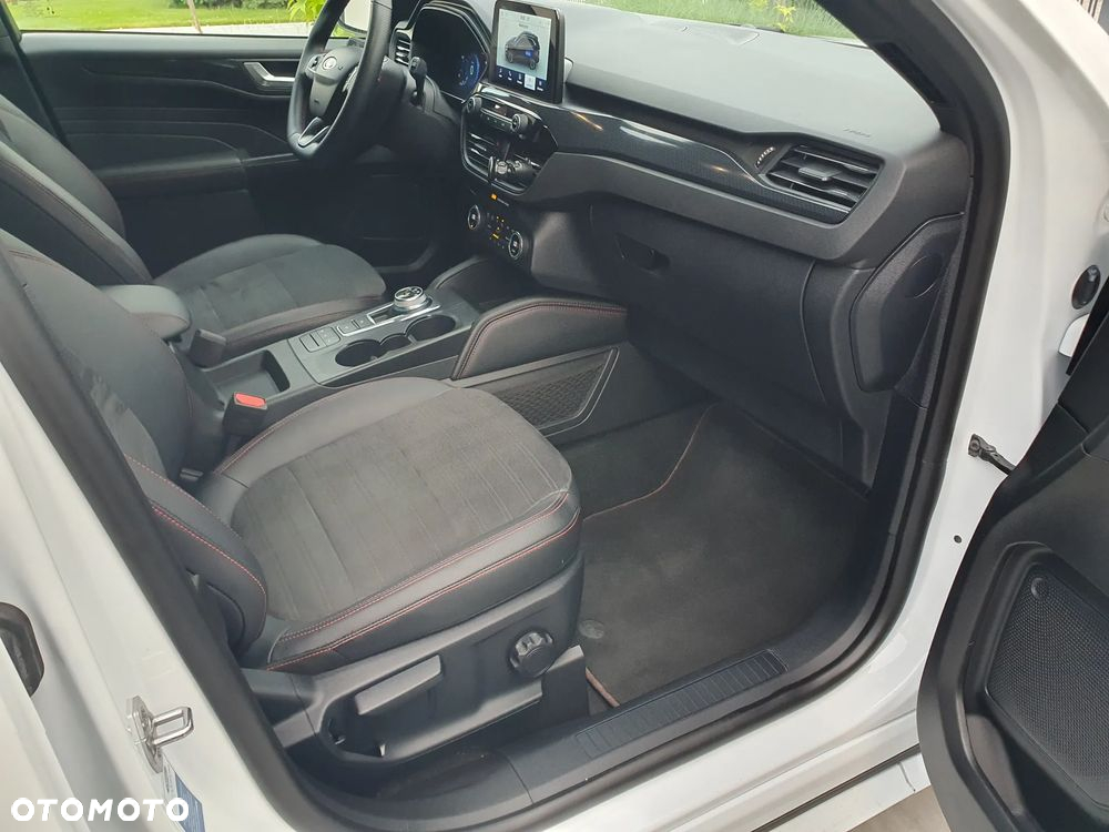 Ford Kuga 2.5P PHEV FWD ST-Line - 15