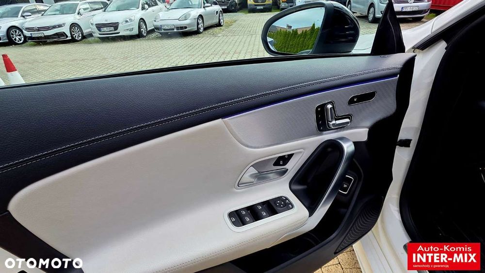 Mercedes-Benz CLA - 30